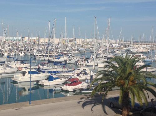 Apartamento Pueblo Marinero Puerto Sherry El Puerto de Santa María Kültér fotó